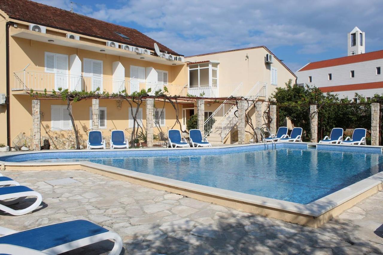 Cosy Sun-Splashed Bedroom - Pansion Hajduk Κόρτσουλα Εξωτερικό φωτογραφία